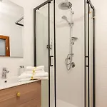 Sabbie Dell'etna - Eleganza E Comfort Nel Cuore Di Con Parcheggio Privato Lägenhet *