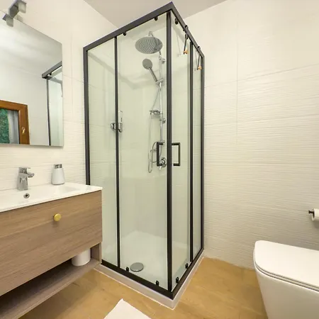 Apartment Sabbie Dell'etna - Eleganza E Comfort Nel Cuore Di Con Parcheggio Privato *