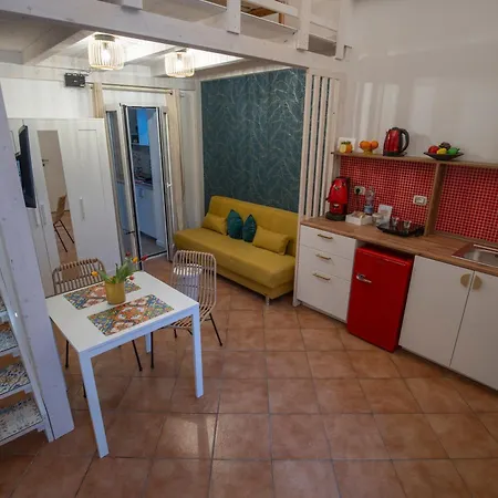 Apartment Sabbie Dell'etna - Eleganza E Comfort Nel Cuore Di Con Parcheggio Privato