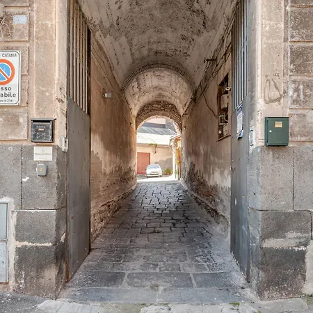 Sabbie Dell'etna - Eleganza E Comfort Nel Cuore Di Con Parcheggio Privato Apartment